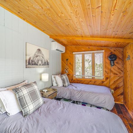 Rustic Newland Cabin With Deck By Lake And Trails! Buitenkant foto